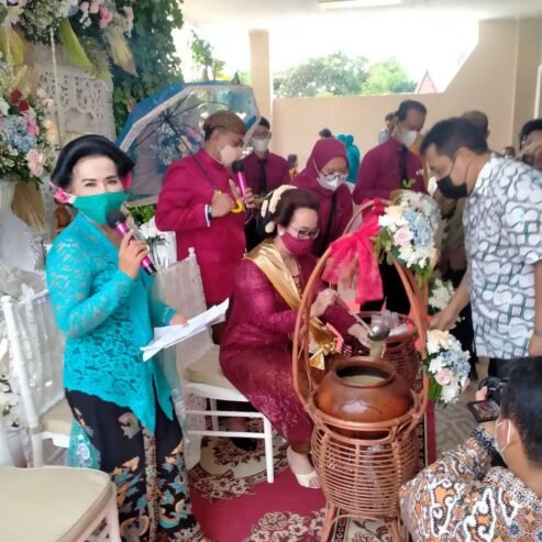 Siraman Pengantin Jawa Sunda