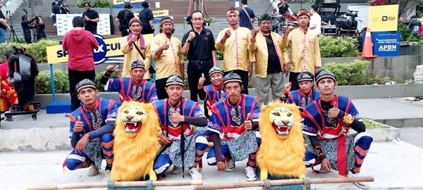 Sisingaan Depok Raya
