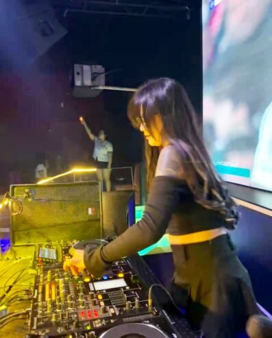 Dj Disk Jockey Parama Studio