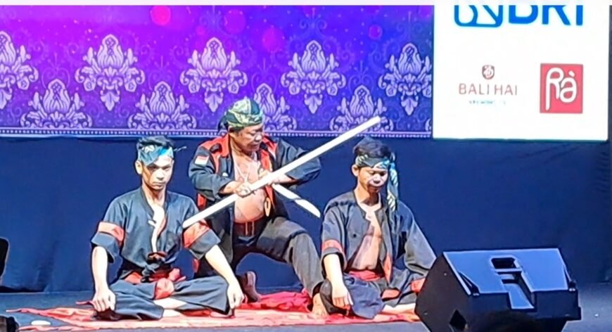 Debus Banten Hati Suci